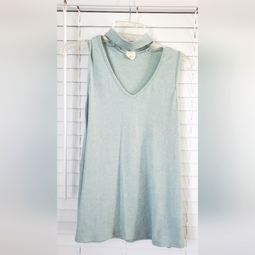 Light green tank top